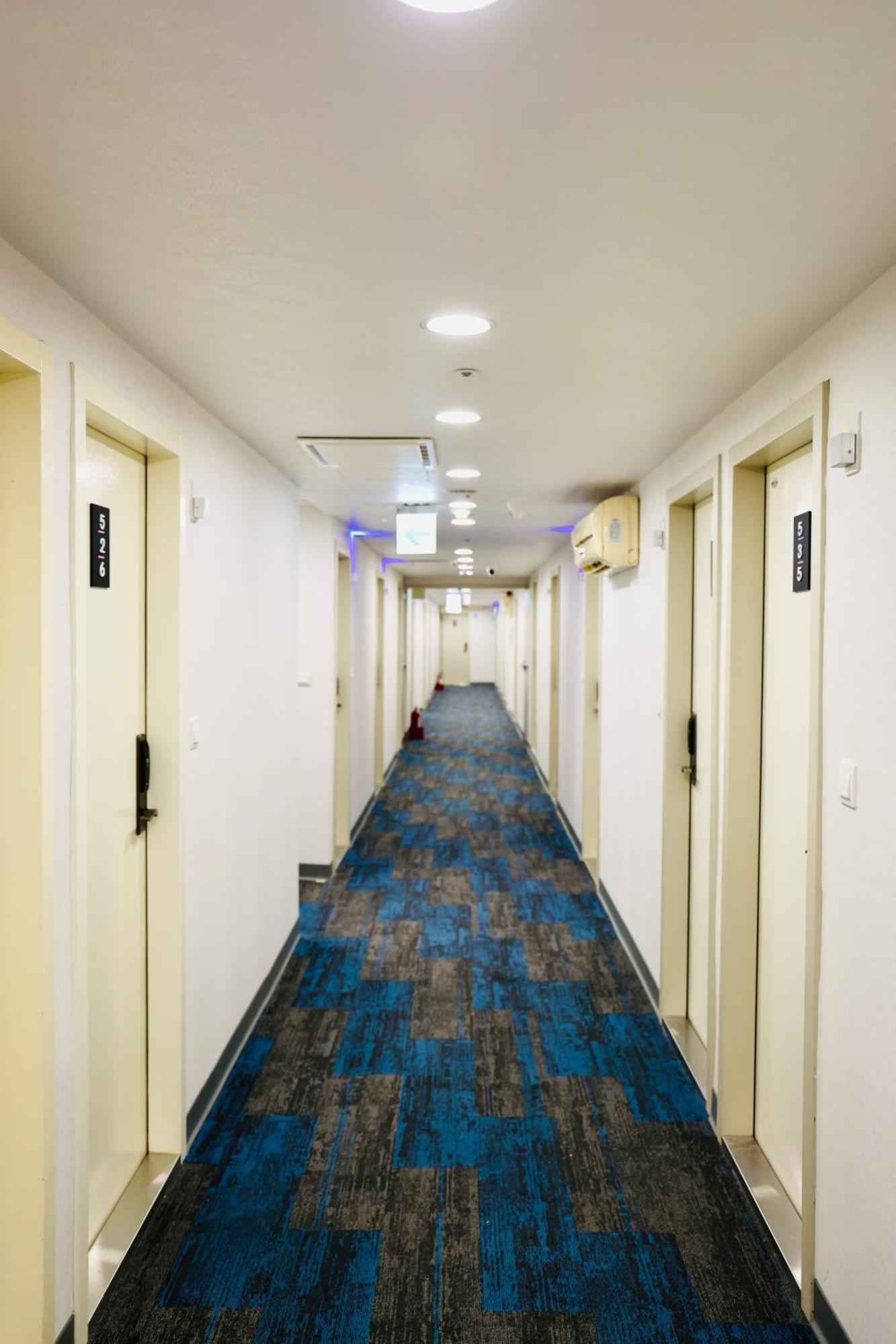 歐法行旅 O Fun Hotel Taipei Extérieur photo